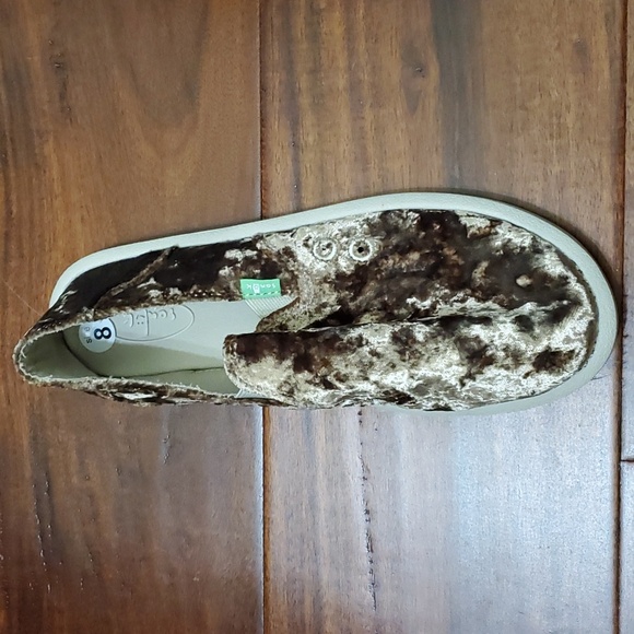Sanuk Womens Donna Cruz Velvet Slip On Flats Casual, Various Sizes, NWT - Picture 7 of 8